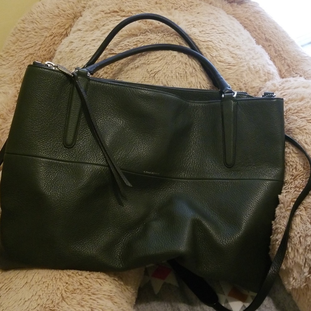 Coach XL Borough bag in forest green